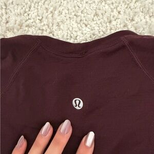 Lululemon maroon swiftly tech